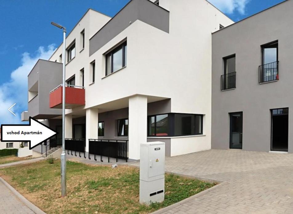 Apartman-Зноймо Экстерьер фото